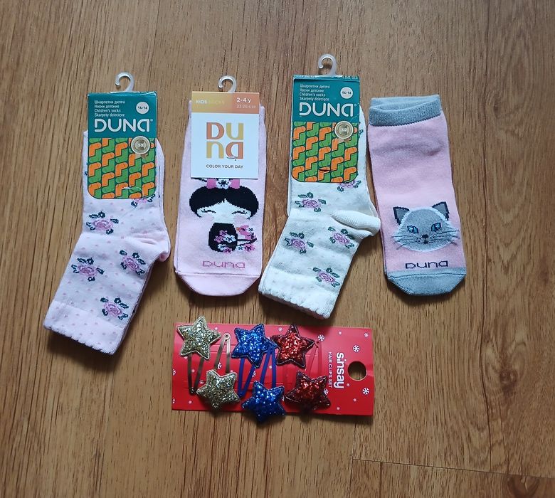 Набір шкарпеток, шкарпетки Duna 2-4р. + заколки Sinsay
