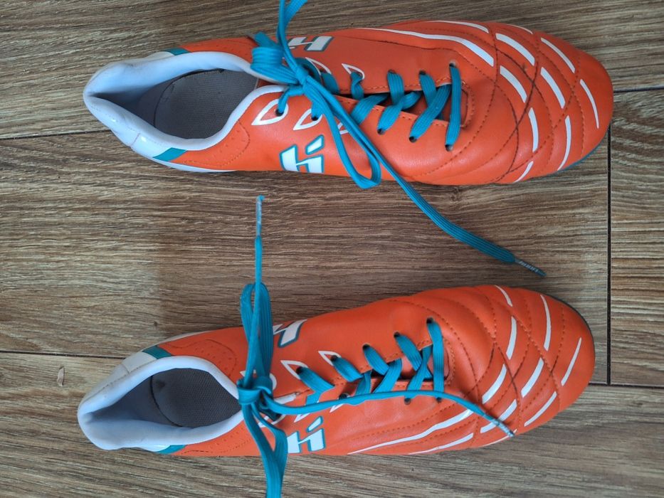 Buty piłkarskie huari rozm 38