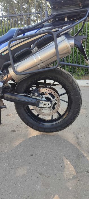 Bmw  f   700  gs