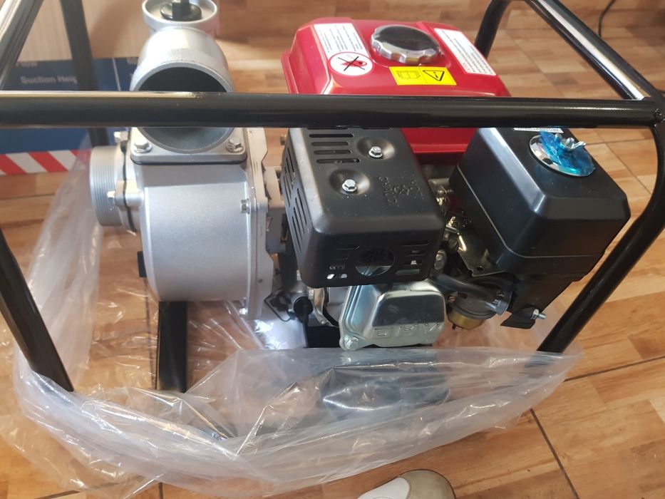 Bomba a gasolina  de puxar água