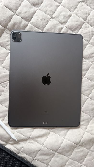 iPad Pro (12,9") (5. geração) 256 gb