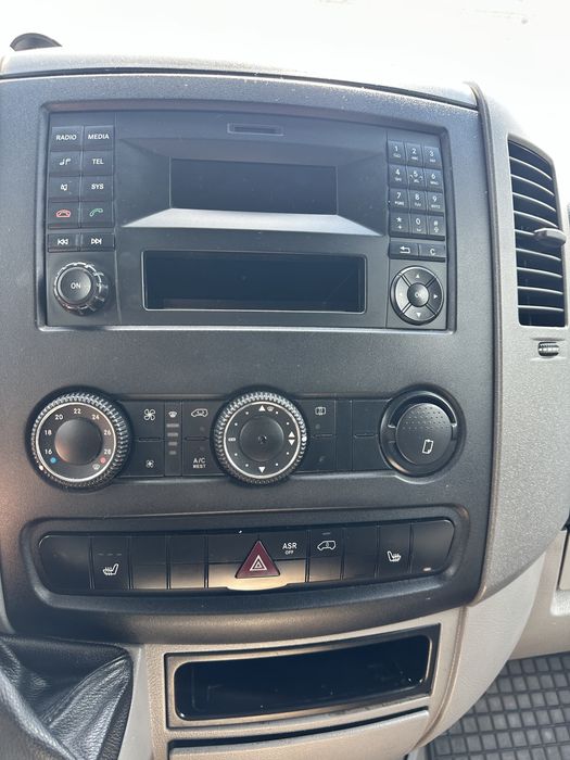 Бус вантажний Volkswsgen Crafter 2014р. 3,5т. (Фольксваген крафтер)