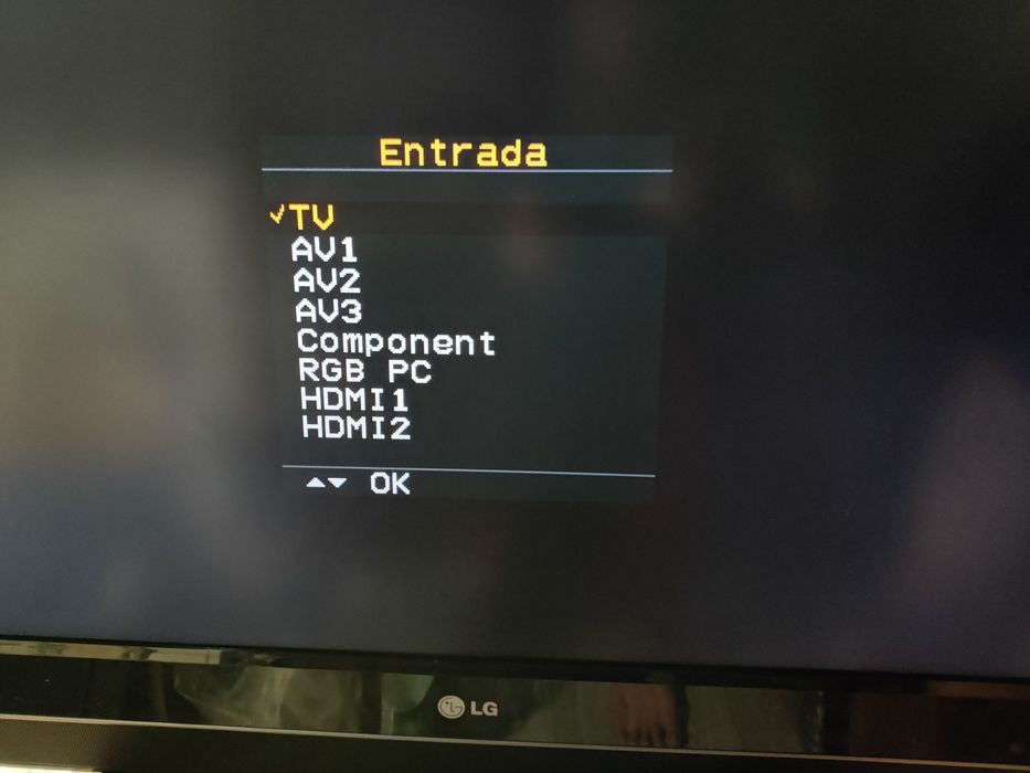 LG 32” LCD TV – Excelente estado