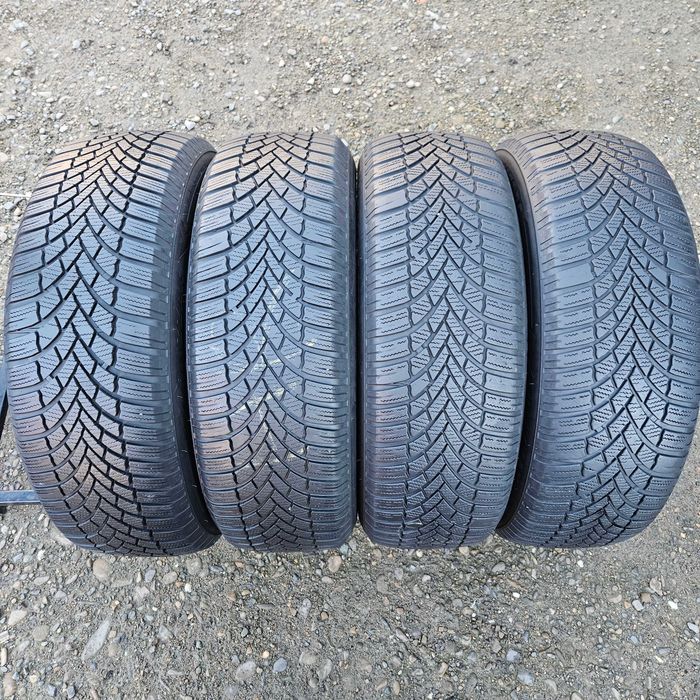 Шини 215/65 R17 Bridgestone (Бріджестони)  120$/4шт. всесезонна резина