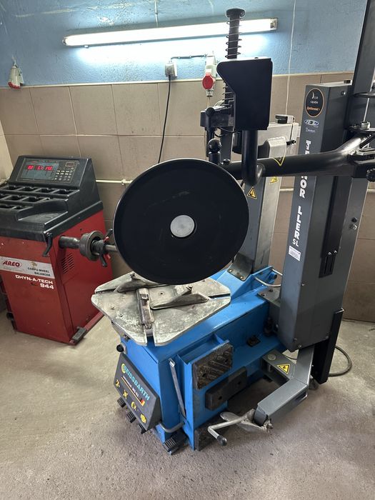 Montażownica automatyczna BEISSBARTH servomat MS 63 wyważarka