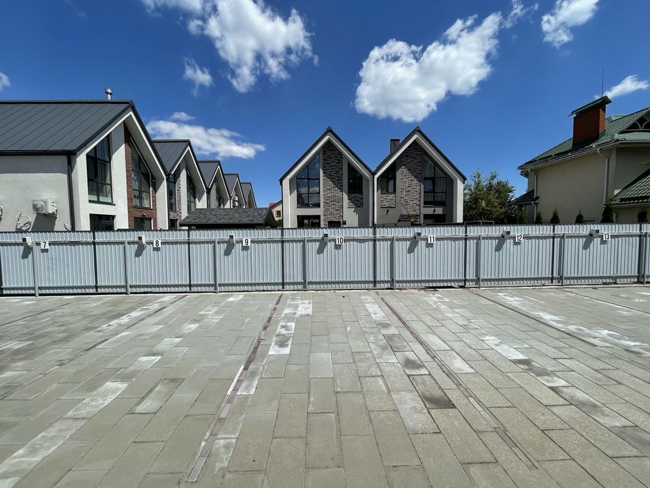 Продам паркомісце Гатне, поряд ЖК Family