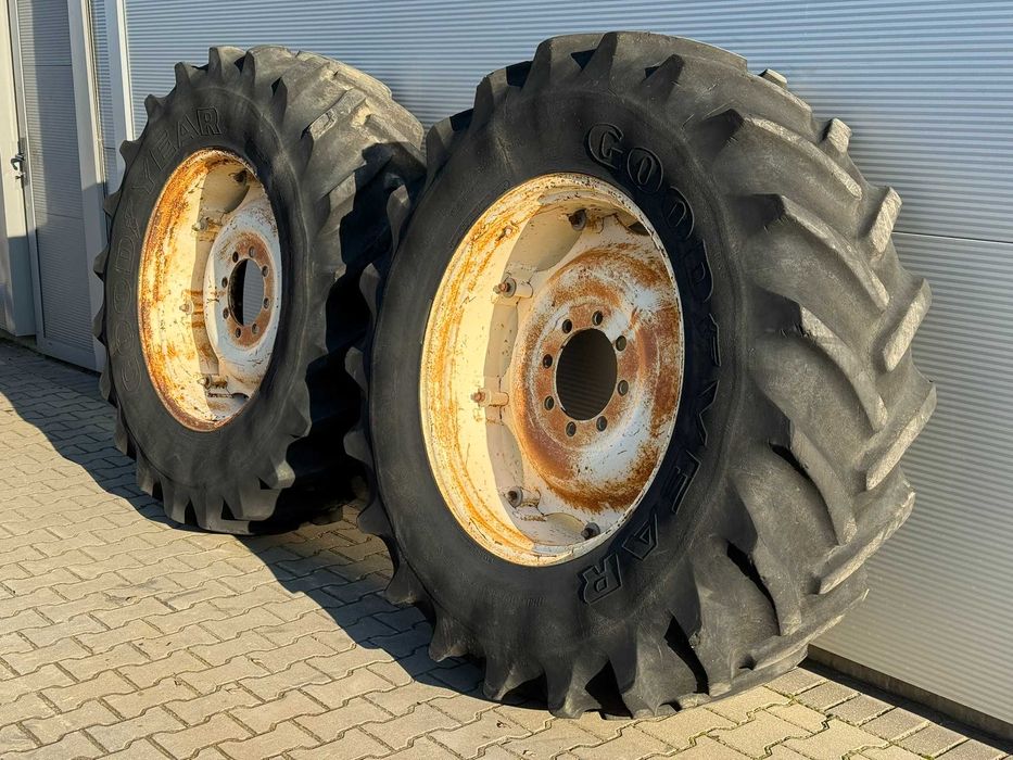 Kompletne koła 18.4-34 | Opony GOODYEAR z felgami | np. 914, 1224