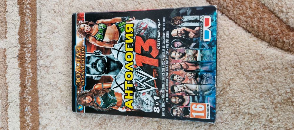 Диск з грою WWE 13