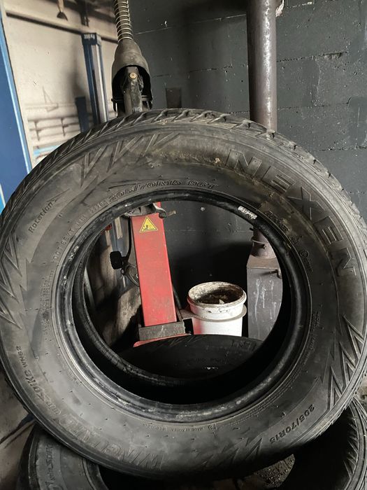 205/70/R15 Nexen Winguard WinSpike WH62, зима 2-шт