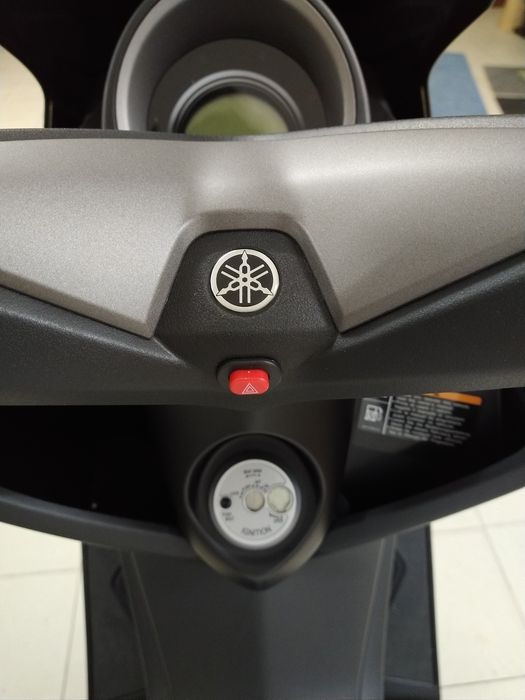 Yamaha NMAX-125cc