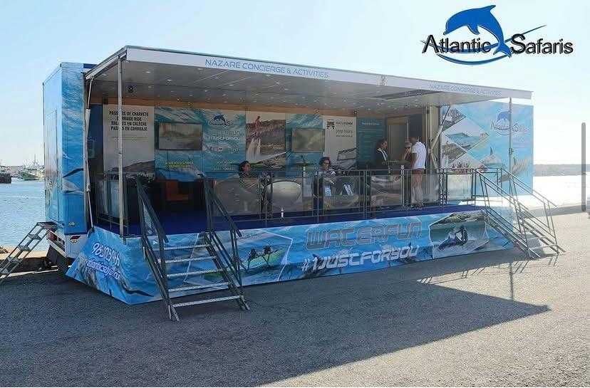 Semi reboque de Exposição