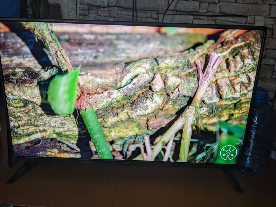 Телевізор ТВ lg 42lb552v в чудовому стані