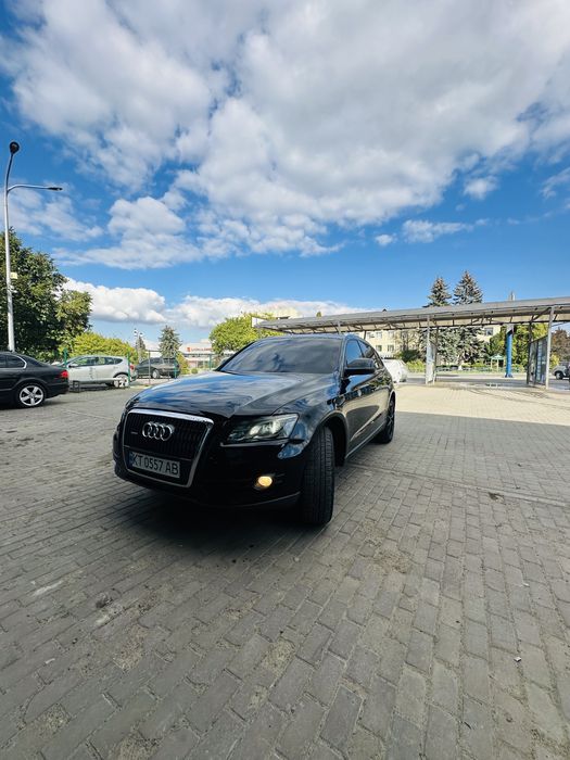 Продам Audi Q5 2012 рік 2.0 diesel Quattro