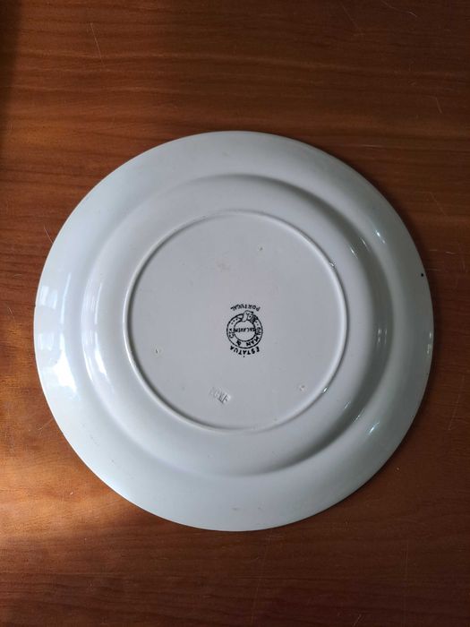 Pratos da Real Fábrica de Sacavem