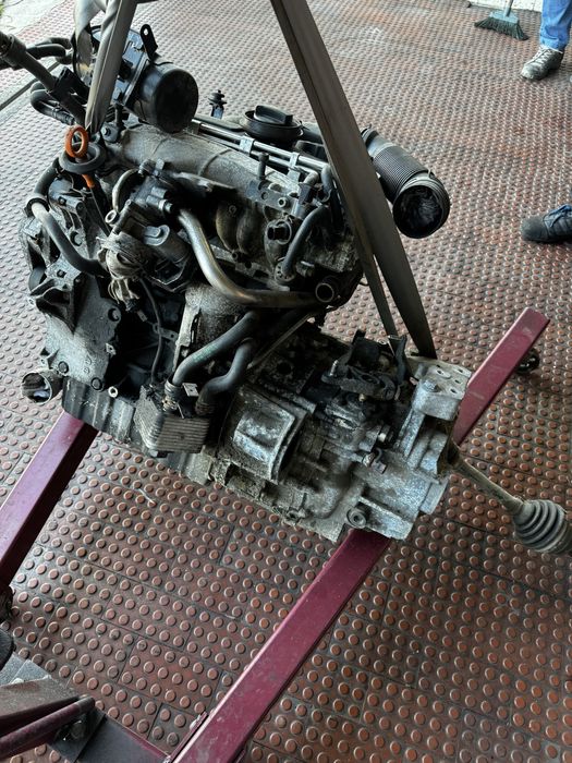 Motor 2.0 tdi BKD