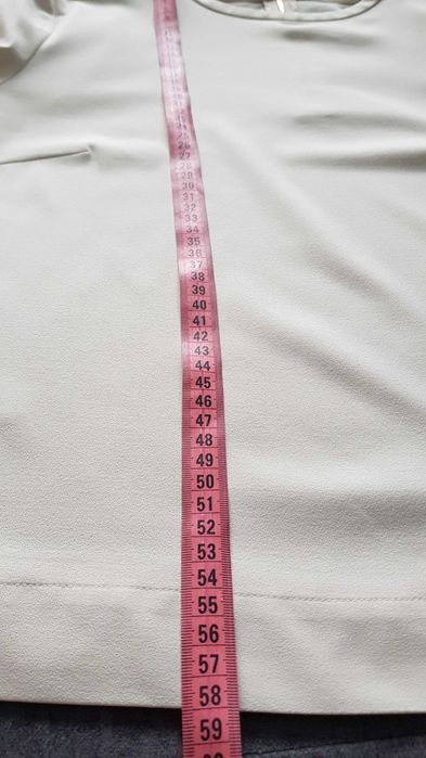 Elegancka beżowa bluzka z rękawem 3/4, oversize