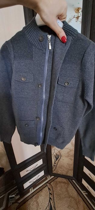 Гольфи, светри (різні моделі)