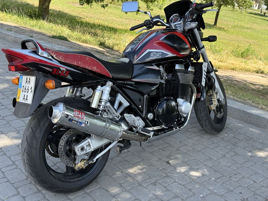 Suzuki gsx 1400 інжектор,на документах.срочно