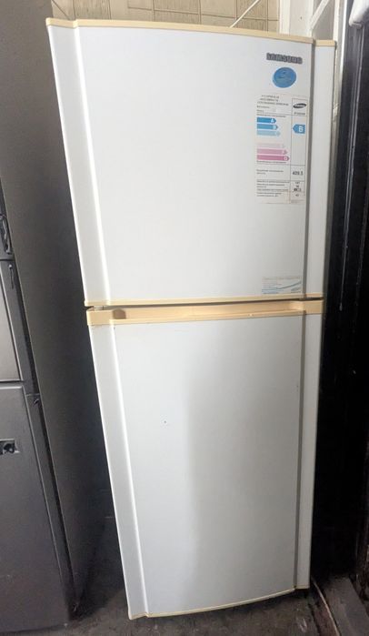 Продам холодильник Samsung