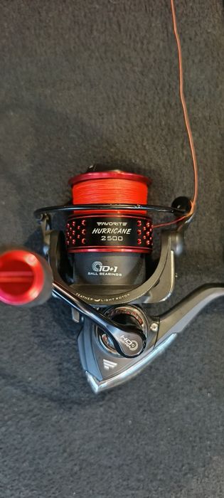 Продам спіннінговий комлект Favorite Professional тест 4-15 + Favorite