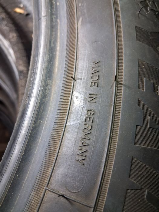 255/50 19 Goodyaer Ultra Grip Perfomance +