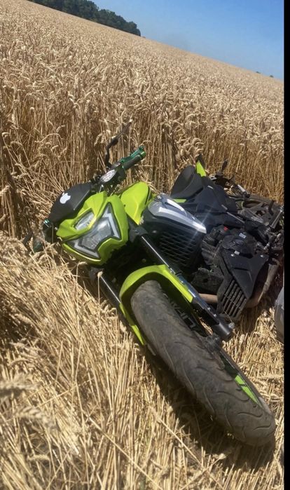 Продам ліфан ср 220