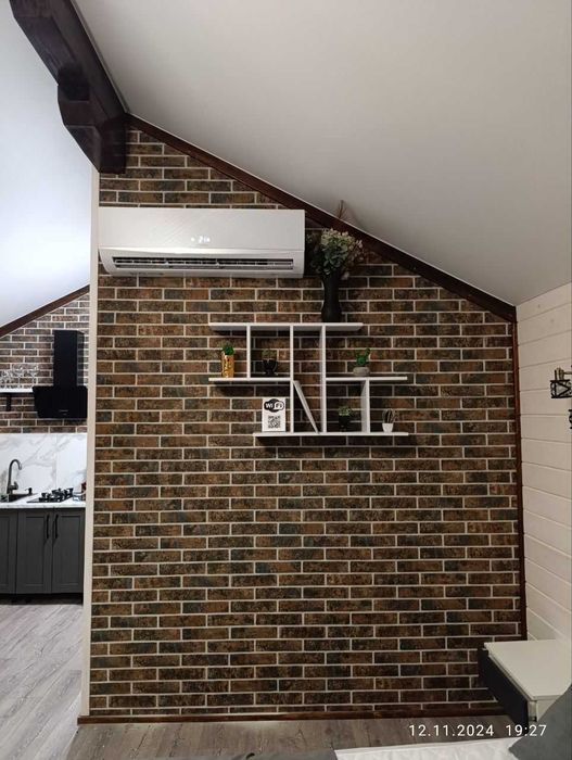 Котедж на 3-х осіб. Вид на гори