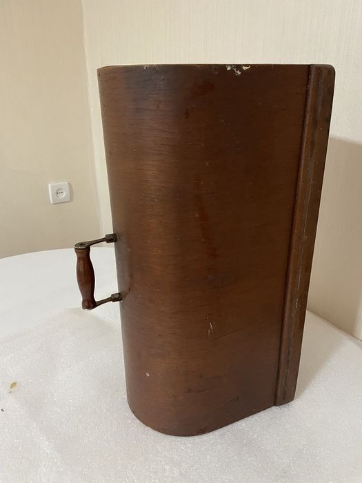 Кришка до швейної машини