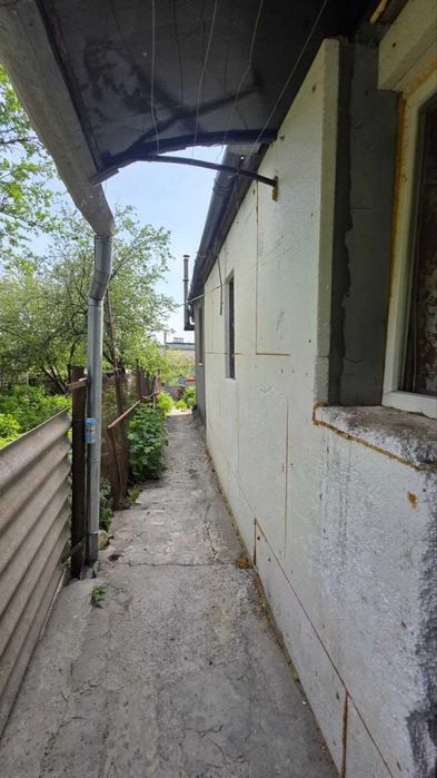 Терміново продам частину будинку, дешево