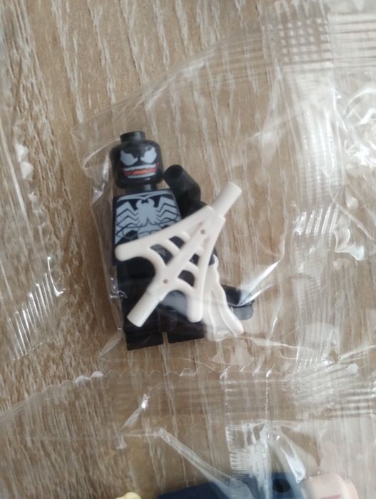 LEGO Marvel iron Man Thor Hulk venom