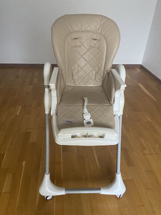 Стільчик для годування Carrello Toffee