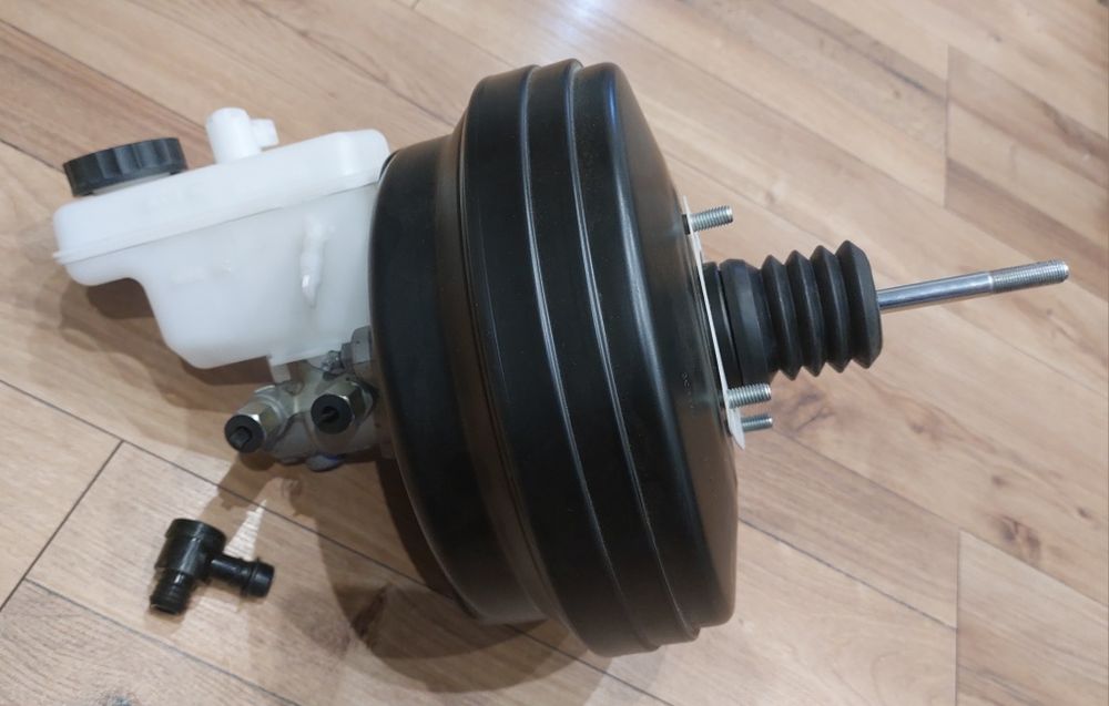 Підсилювач гальм BOSCH. Новий.