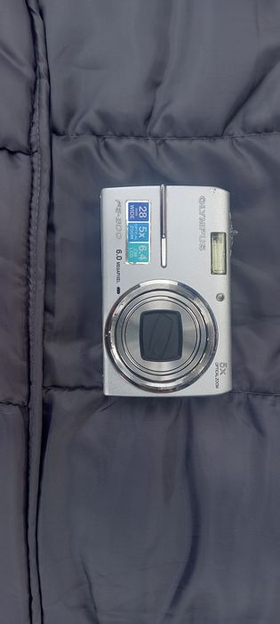 сенсорный-кнопочный телефон,Oukitel C5 Nokia Motorola olympus fe200