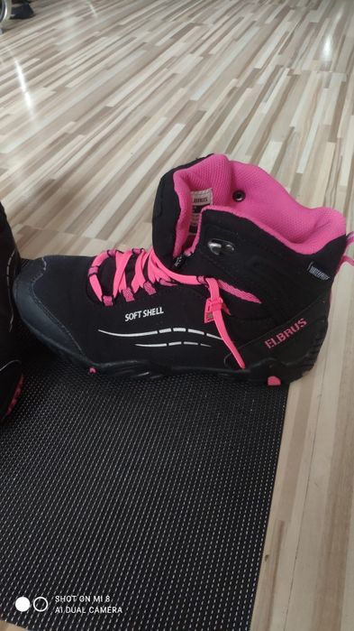 Buty trekkingowe Elbrus, adidasy, półbuty