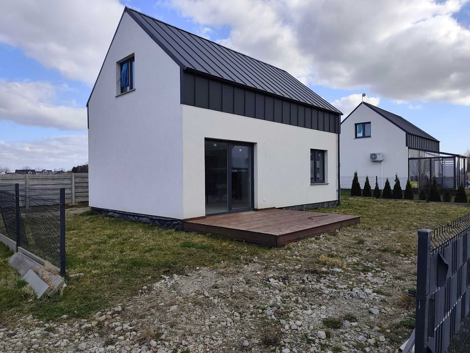 Dom wolnostojący w Kamieniu Pomorskim o pow. 75m² (użytkowej 80m²)