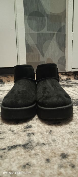 Уггі жіночі 39 розмір