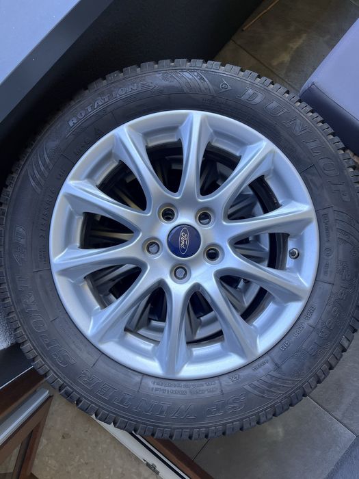 Koła zimowe 215/55/r16 Dunlop Ford 5 x 108