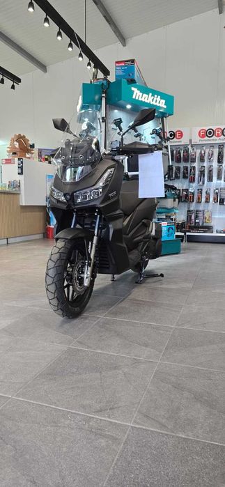 Scooter Linhai Buck 125 ADV Nova | ABS + TCS | Topcase incluída