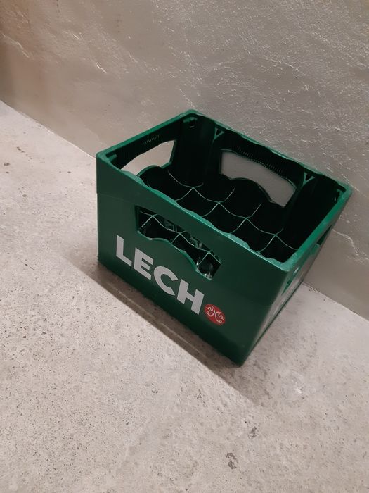 Lech, skrzynka na piwo, karta, transporter. Wysyłam do paczkomatu