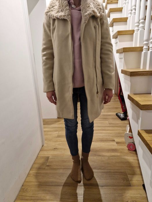 Płaszcz Mohito beżowy