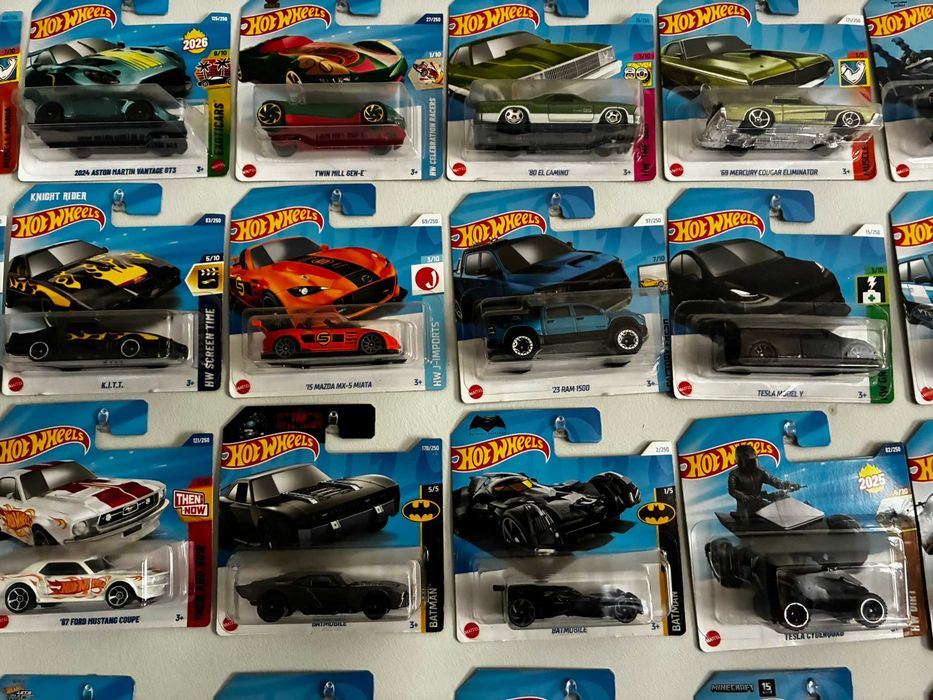Hot Wheels - 90 sztuk, Stan Idealny