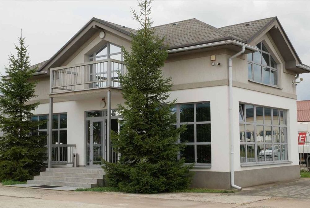 Комерційний об’єкта з діючим бізнесом у Мукачеві