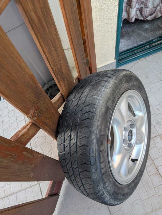 Roda suplente Seat Ibiza + acessórios