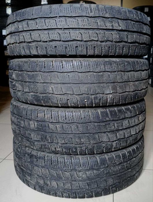 Комплект шин 195/70R16C 110/108R Kumho Winter PorTran CW51