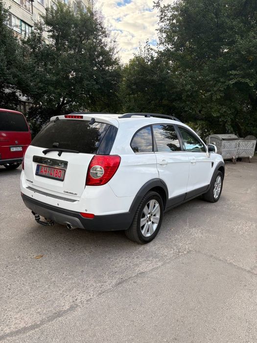 Chevrolet captiva 3.2 газ/бензин хорошее состояние