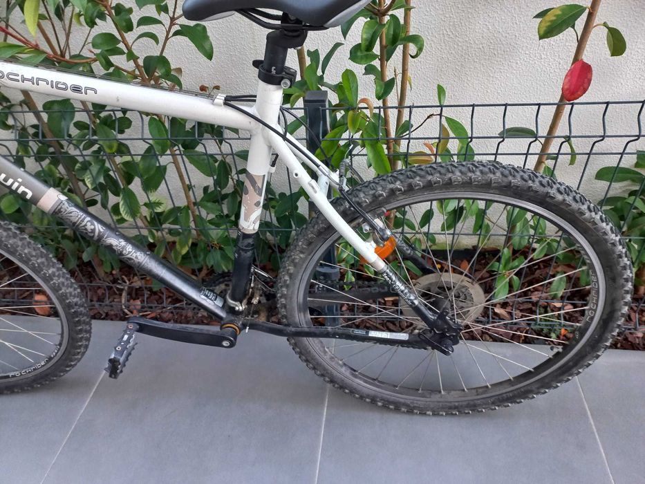 Bicicletas Rochrider e Btwin