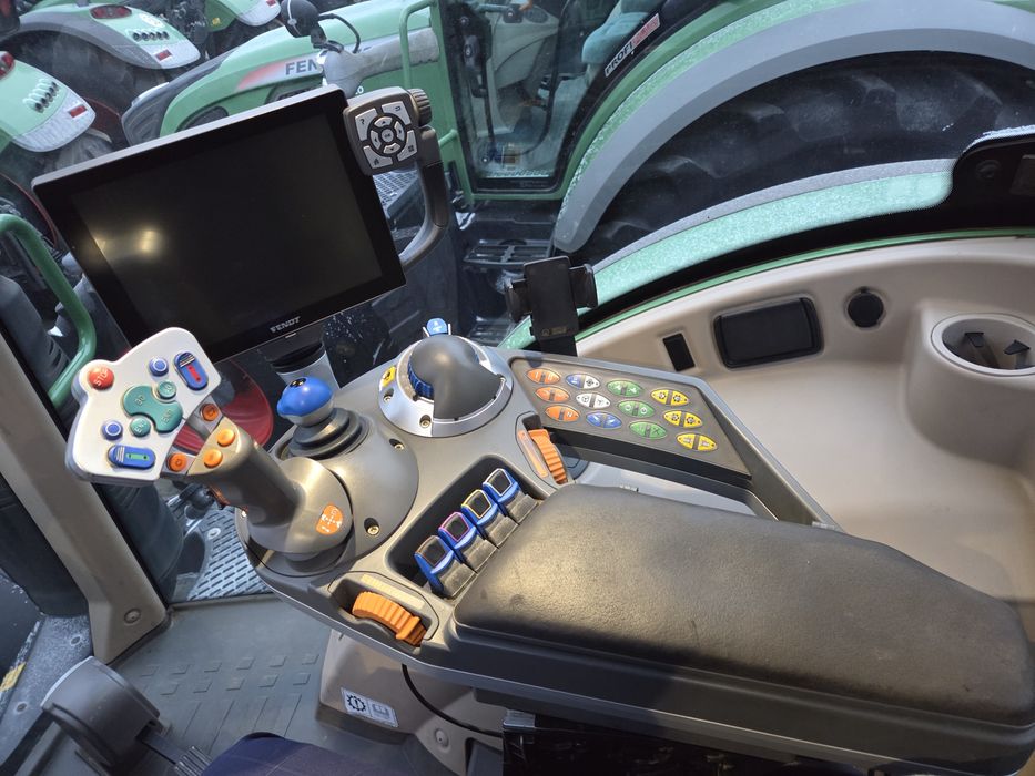 Ciągnik Fendt 724 S4 Profi Plus