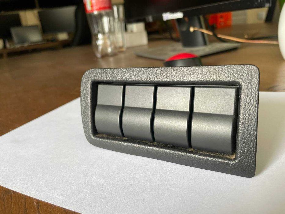 Блок кнопок в торпедо лівий, заглушки кнопок, MAZDA CX-7 06-12, MAZDA3