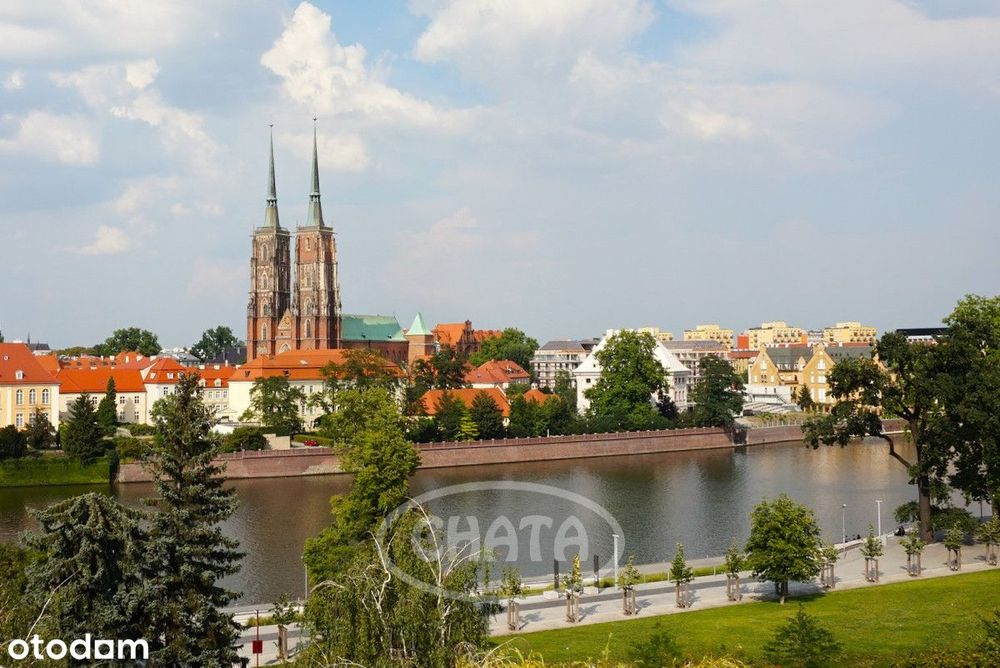 Ostrów Tumski za oknem | balkon | cisza w centrum