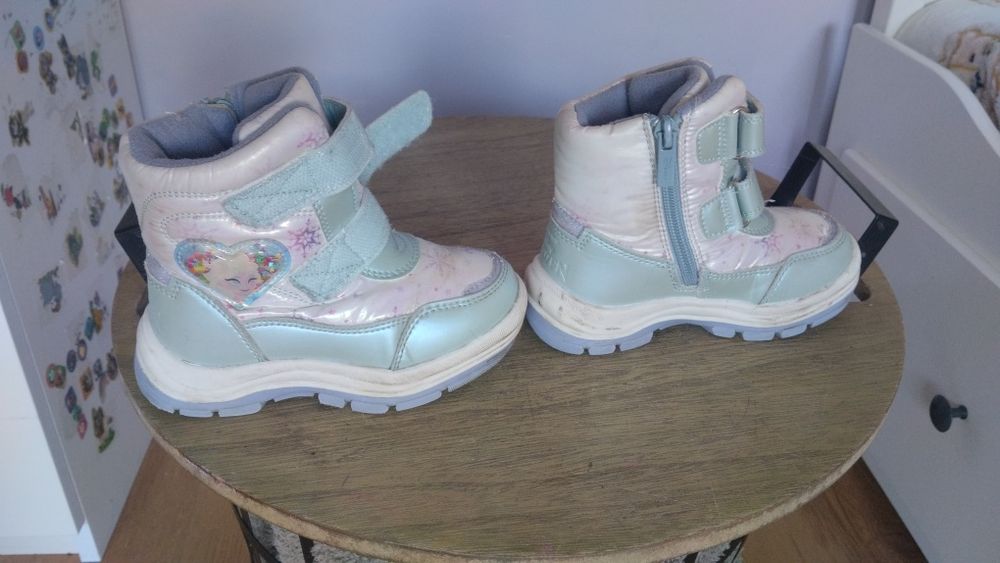 Buty zimowe dla dziewczynki